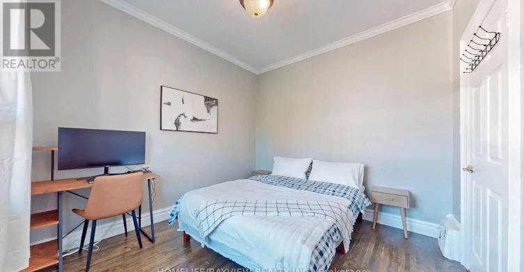 316 Silverthorn (Main And Second Floor Avenue, Toronto, ON, M6N 3K6 - 5