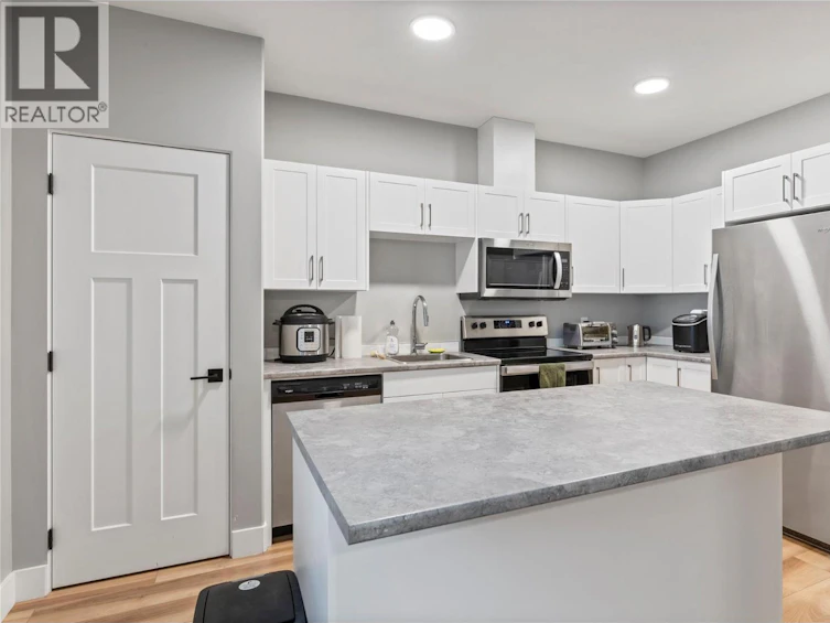 2846 Canyon Crest Drive, West Kelowna, BC, V4T 3M6 - 52