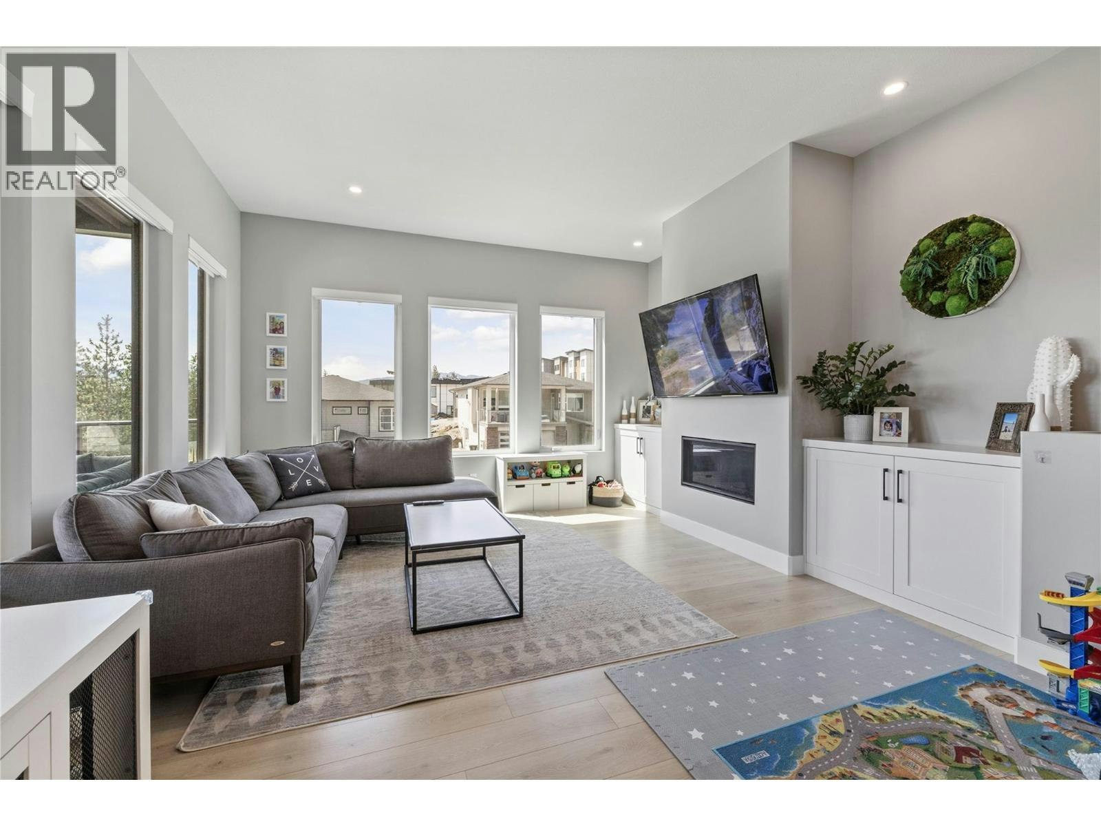 2846 Canyon Crest Drive, West Kelowna, BC, V4T 3M6 - 22