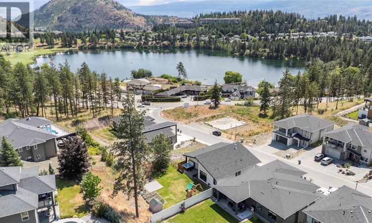 2846 Canyon Crest Drive