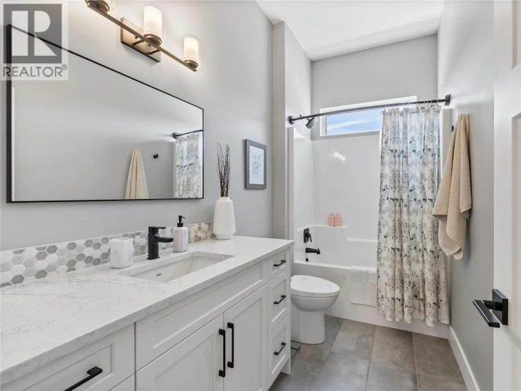 2846 Canyon Crest Drive, West Kelowna, BC, V4T 3M6 - 38