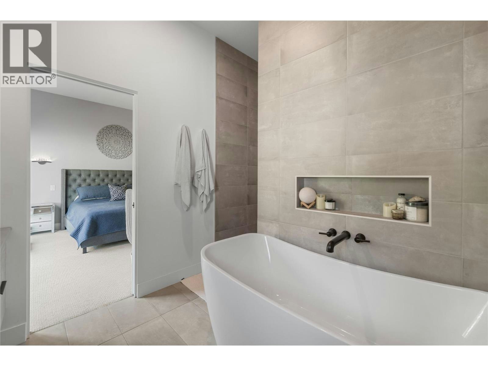 2846 Canyon Crest Drive, West Kelowna, BC, V4T 3M6 - 33