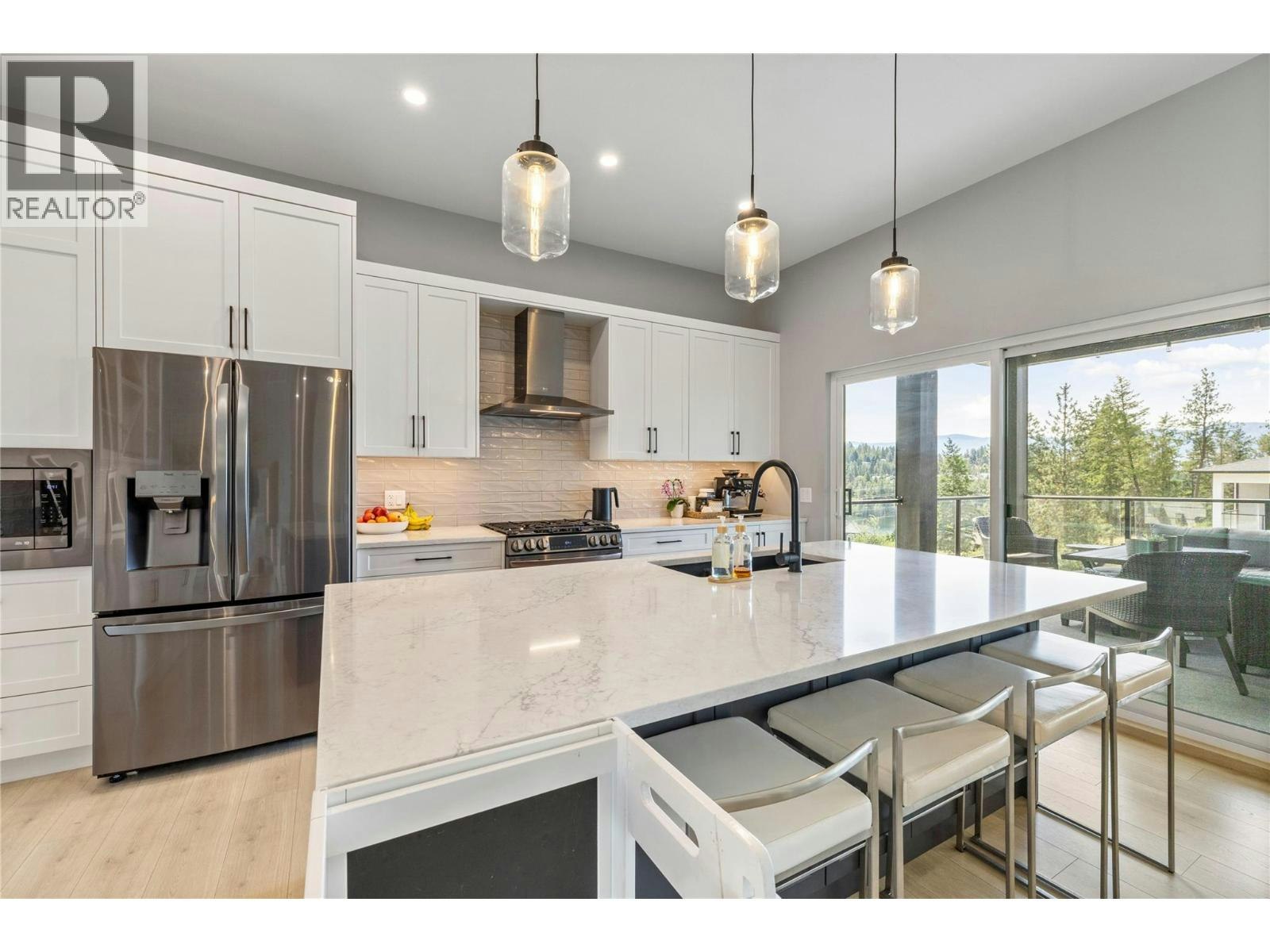 2846 Canyon Crest Drive, West Kelowna, BC, V4T 3M6 - 13