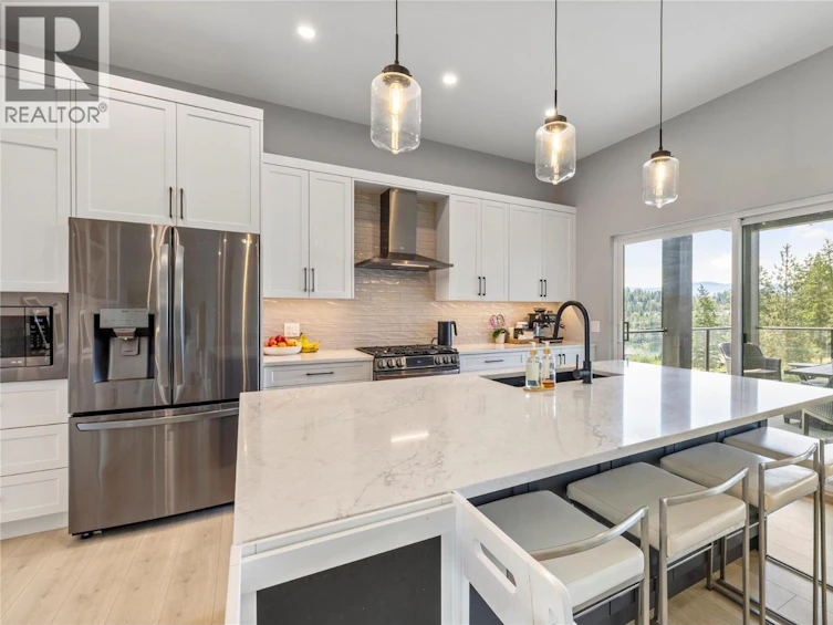 2846 Canyon Crest Drive, West Kelowna, BC, V4T 3M6 - 13