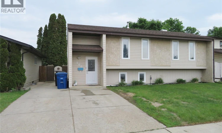 106 Caldwell Crescent