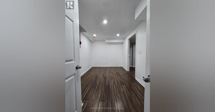 BASEMENT-21 Chalkfarm Crescent, Brampton, ON, L7A 3V8 - 3