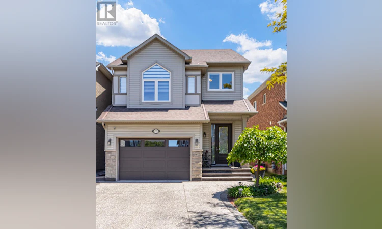 7 Bramoak Crescent