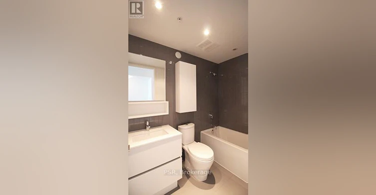 318-377 Madison Avenue, Toronto, ON, M4V 3E1 - 11