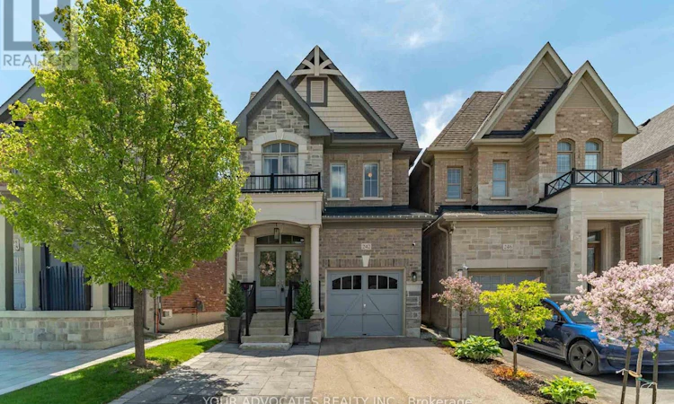 242 Cranbrook Crescent