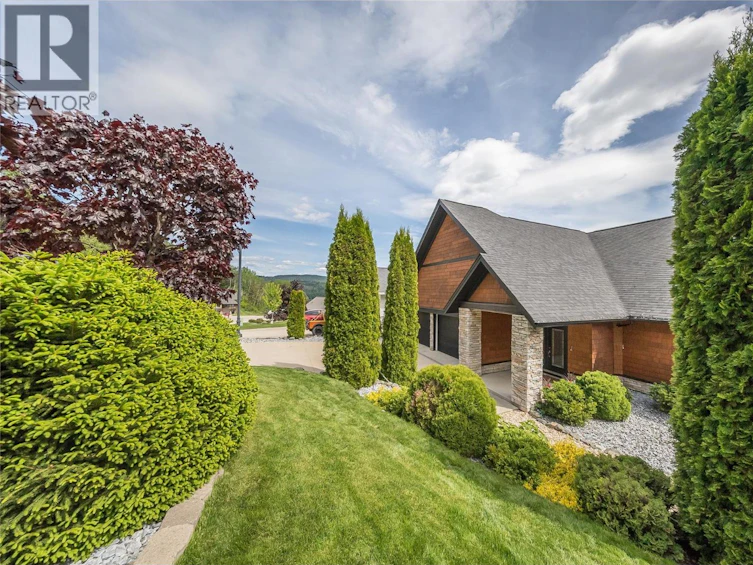 1009 Silvertip Road, Rossland, BC, V0G 1Y0 - 3