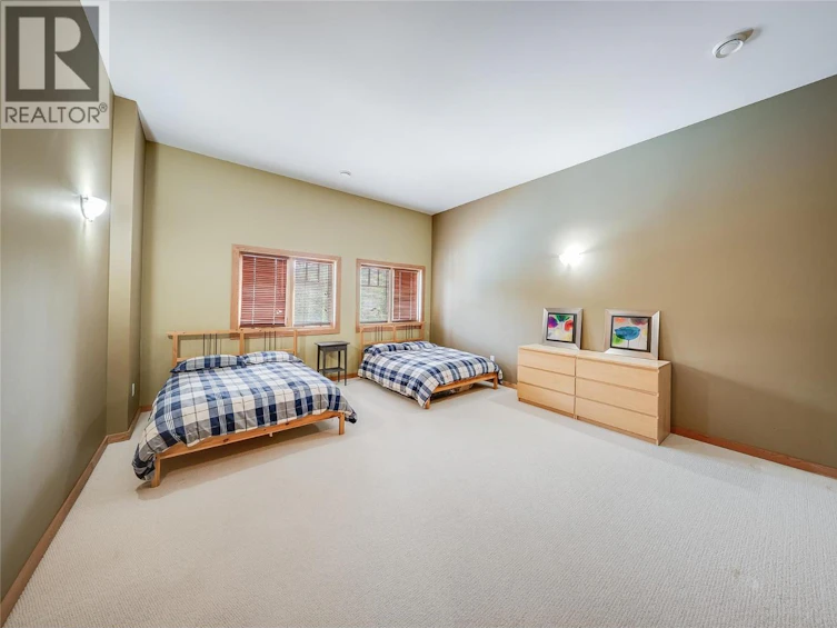 1009 Silvertip Road, Rossland, BC, V0G 1Y0 - 29