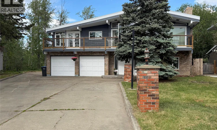 10704 Pinecrest Lane
