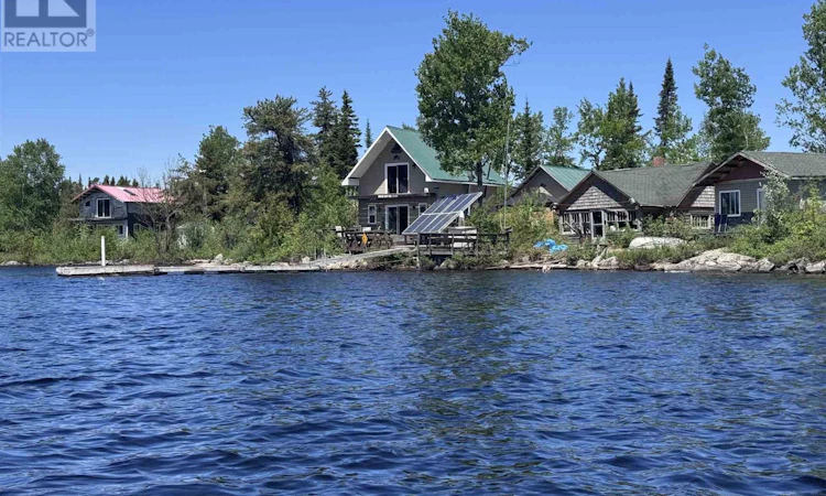 2830 Dog Lake Island