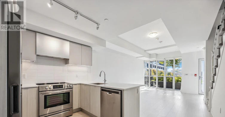 TH101-30 Gibbs Road, Toronto, ON, M9B 0E4 - 8