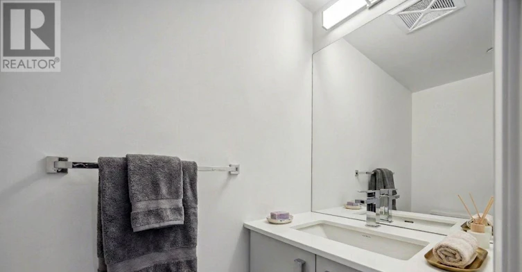 TH101-30 Gibbs Road, Toronto, ON, M9B 0E4 - 9