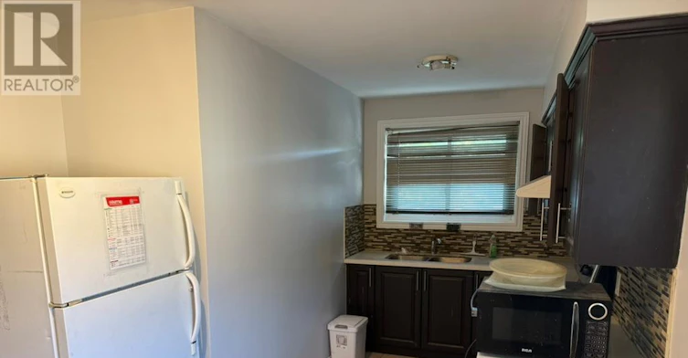 116 Taysham Crescent, Toronto, ON, M9V 1X3 - 8