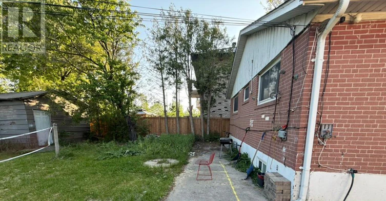 116 Taysham Crescent, Toronto, ON, M9V 1X3 - 20