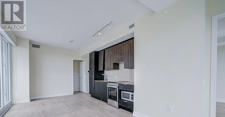 2003-3900 Confederation Parkway, Mississauga, ON, L5B 0M3 - 16
