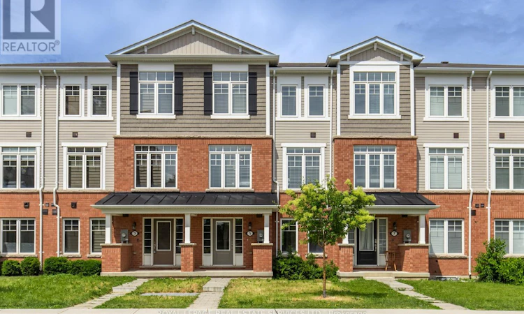 5 Canoe Lane