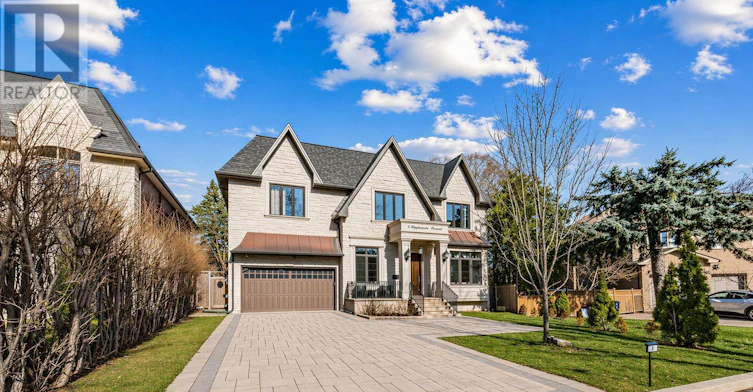 5 Lloydminster Crescent, Toronto, ON, M2M 2R9 - 2