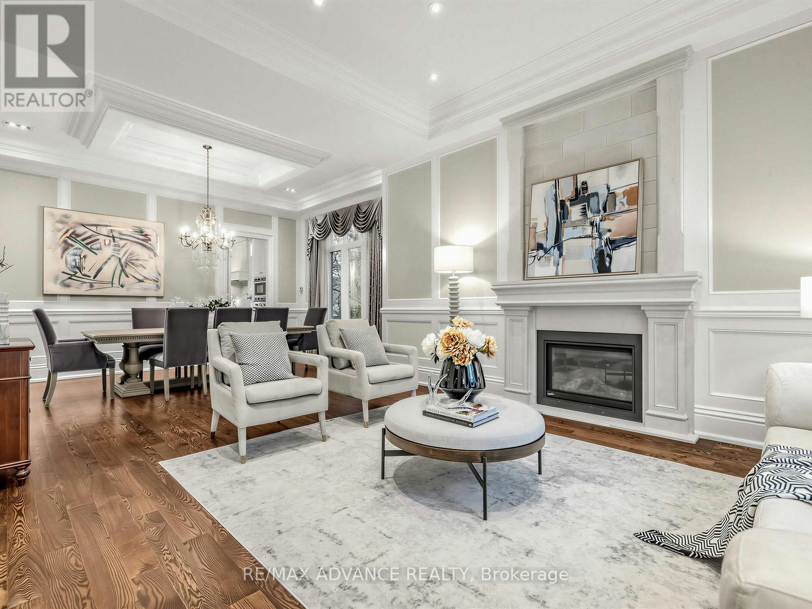5 Lloydminster Crescent, Toronto, ON, M2M 2R9 - 6