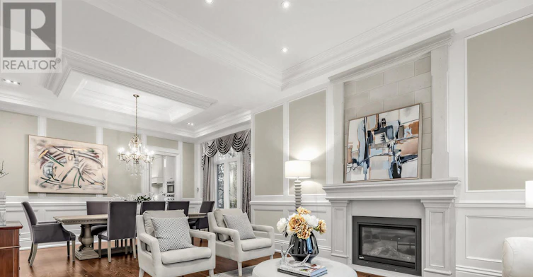 5 Lloydminster Crescent, Toronto, ON, M2M 2R9 - 6