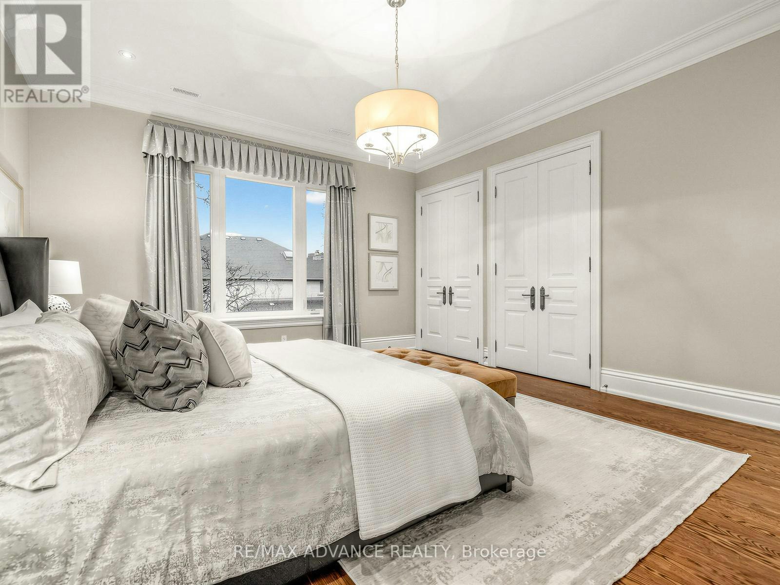 5 Lloydminster Crescent, Toronto, ON, M2M 2R9 - 33