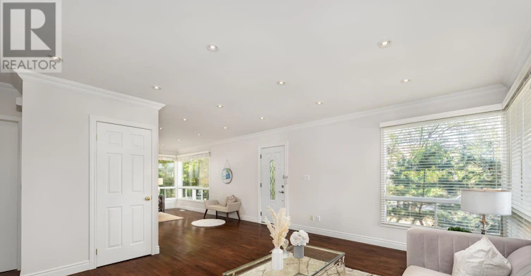 471 Cummer Avenue, Toronto, ON, M2M 2G4 - 4
