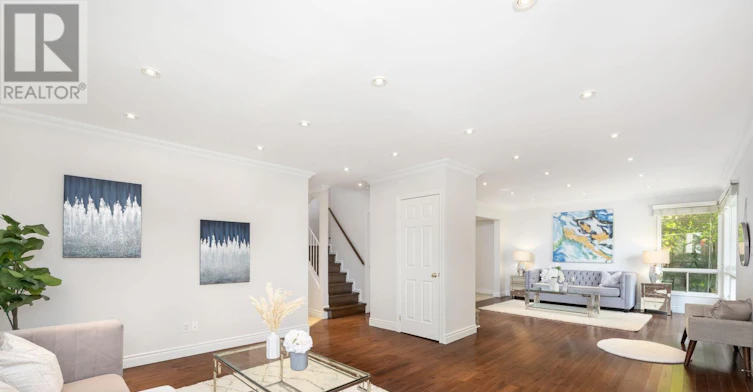 471 Cummer Avenue, Toronto, ON, M2M 2G4 - 3