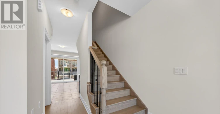 2936 Whites Road, Pickering, ON, L1X 0R5 - 18