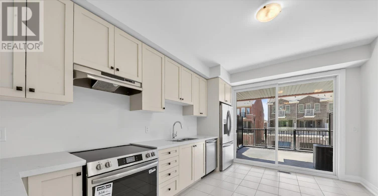 2936 Whites Road, Pickering, ON, L1X 0R5 - 11