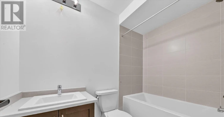 2936 Whites Road, Pickering, ON, L1X 0R5 - 26