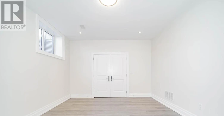 BSMT-300 Cornelius Parkway, Toronto, ON, M3K 1T8 - 6