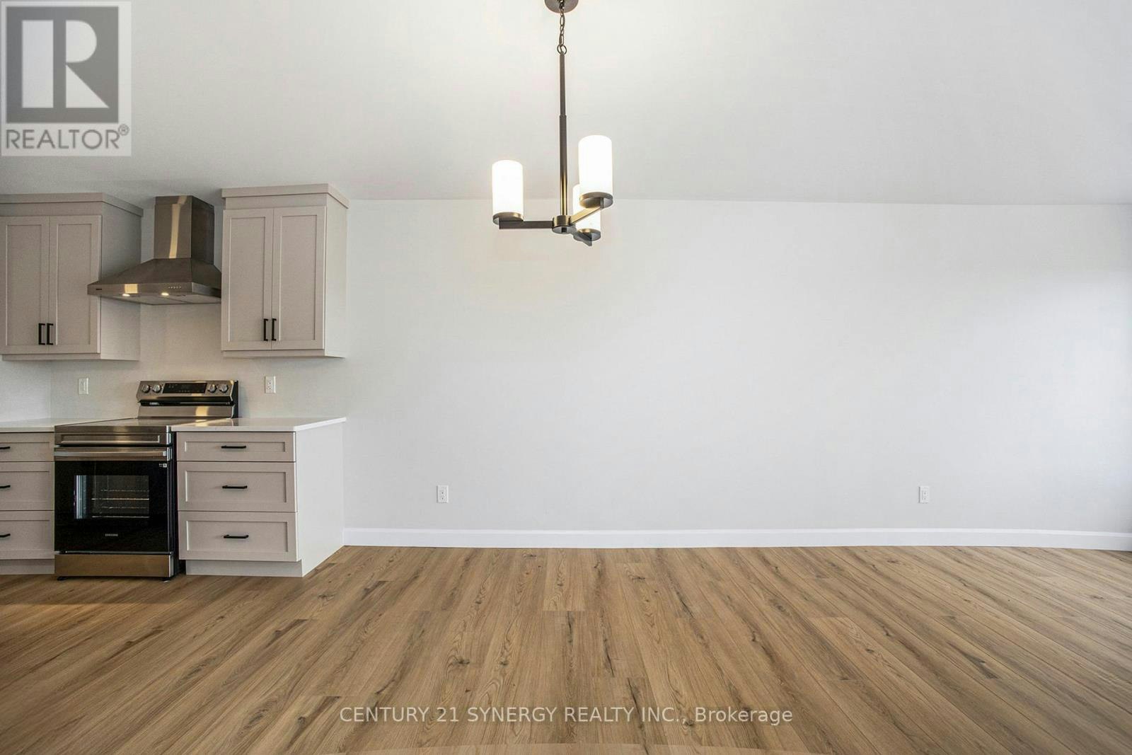 A-65 Helen Street, Monkland, ON, K0A 1R0 - 11