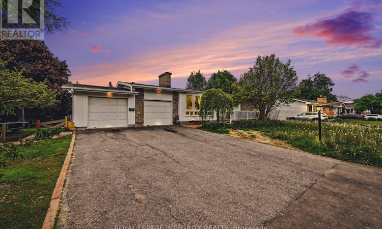 104 Viewmount Drive