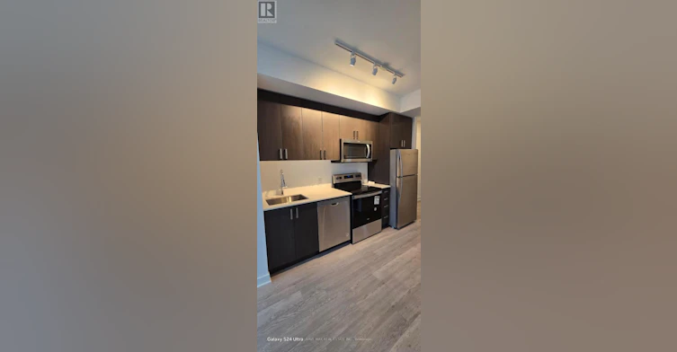 401-2782 Barton Street E, Hamilton, ON, L8E 2J8 - 7