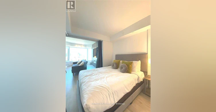 620-155 Yorkville Avenue, Toronto, ON, M5R 0B4 - 2