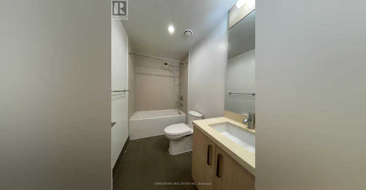 N706-120 Bayview Avenue, Toronto, ON, M5A 0G4 - 9