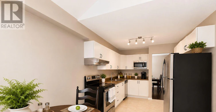 12 Kimbolton Crescent, Ottawa, ON, K2K 2S3 - 13