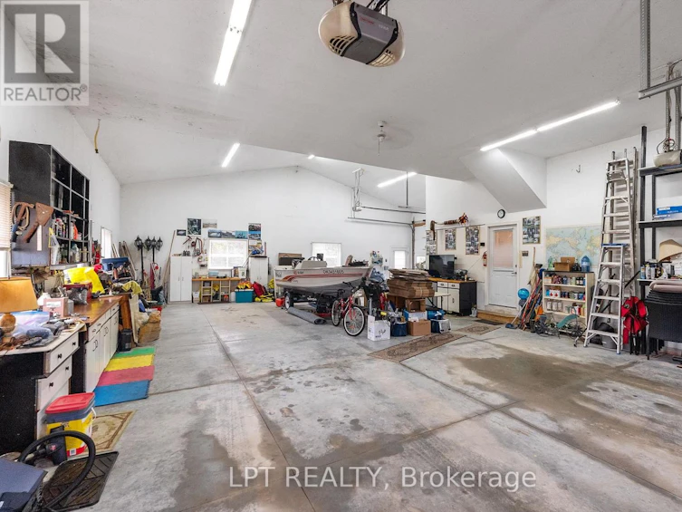 33810 Darryl Court, Bluewater, ON, N0M 2T0 - 30