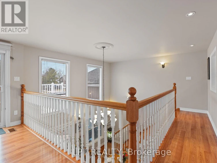 33810 Darryl Court, Bluewater, ON, N0M 2T0 - 17