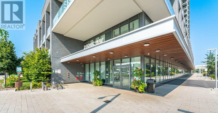 1710-2 Sonic Way, Toronto, ON, M3C 0P2 - 2