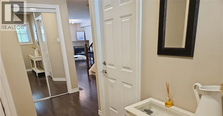 596 Spinnaker Crescent, Waterloo, ON, N2K 4A5 - 9