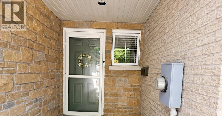 596 Spinnaker Crescent, Waterloo, ON, N2K 4A5 - 7