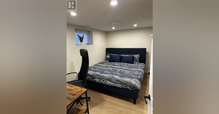 BASEMENT 2-280 Thirtieth Street, Toronto, ON, M8W 3E3 - 7