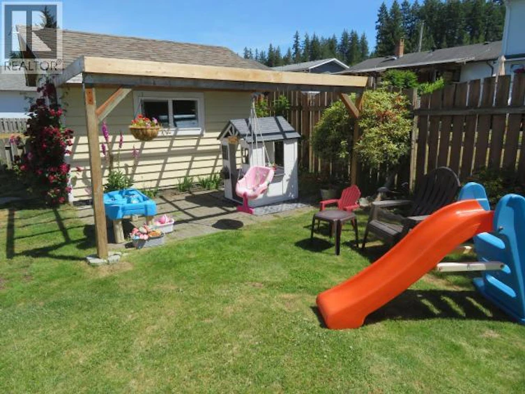 4678 Ontario Avenue, Powell River, BC, V8A 5L6 - 20