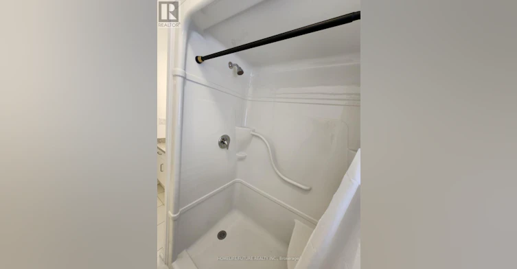 UPPER LEVEL-756 Burwell Street, Fort Erie, ON, L2A 0E2 - 18