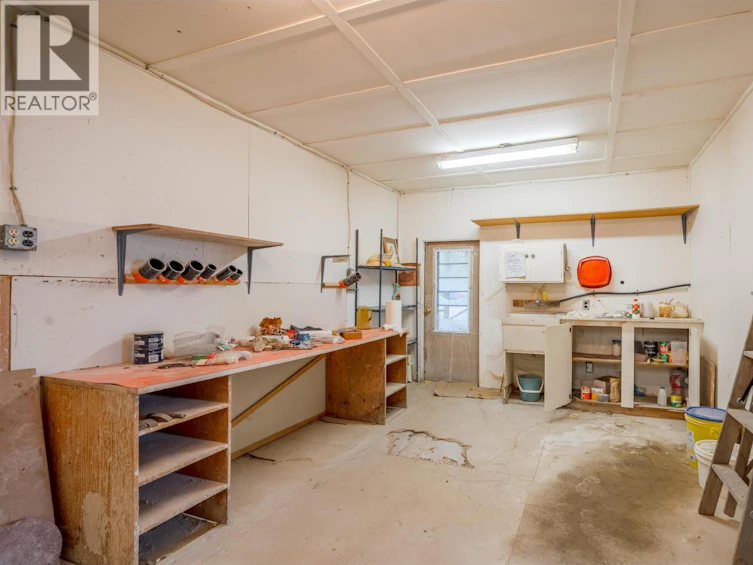 6210 Lone Butte Horse Lake Road, Lone Butte, BC, V0K 1X0 - 39