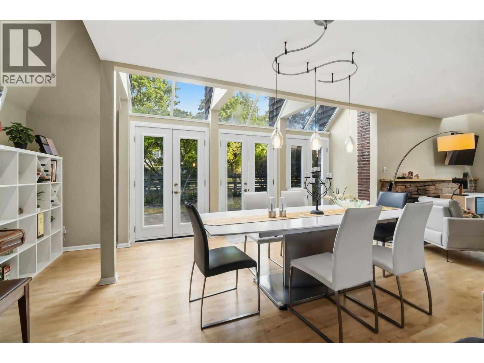 7625 Borden Street, Vancouver, BC, V5P 3C9