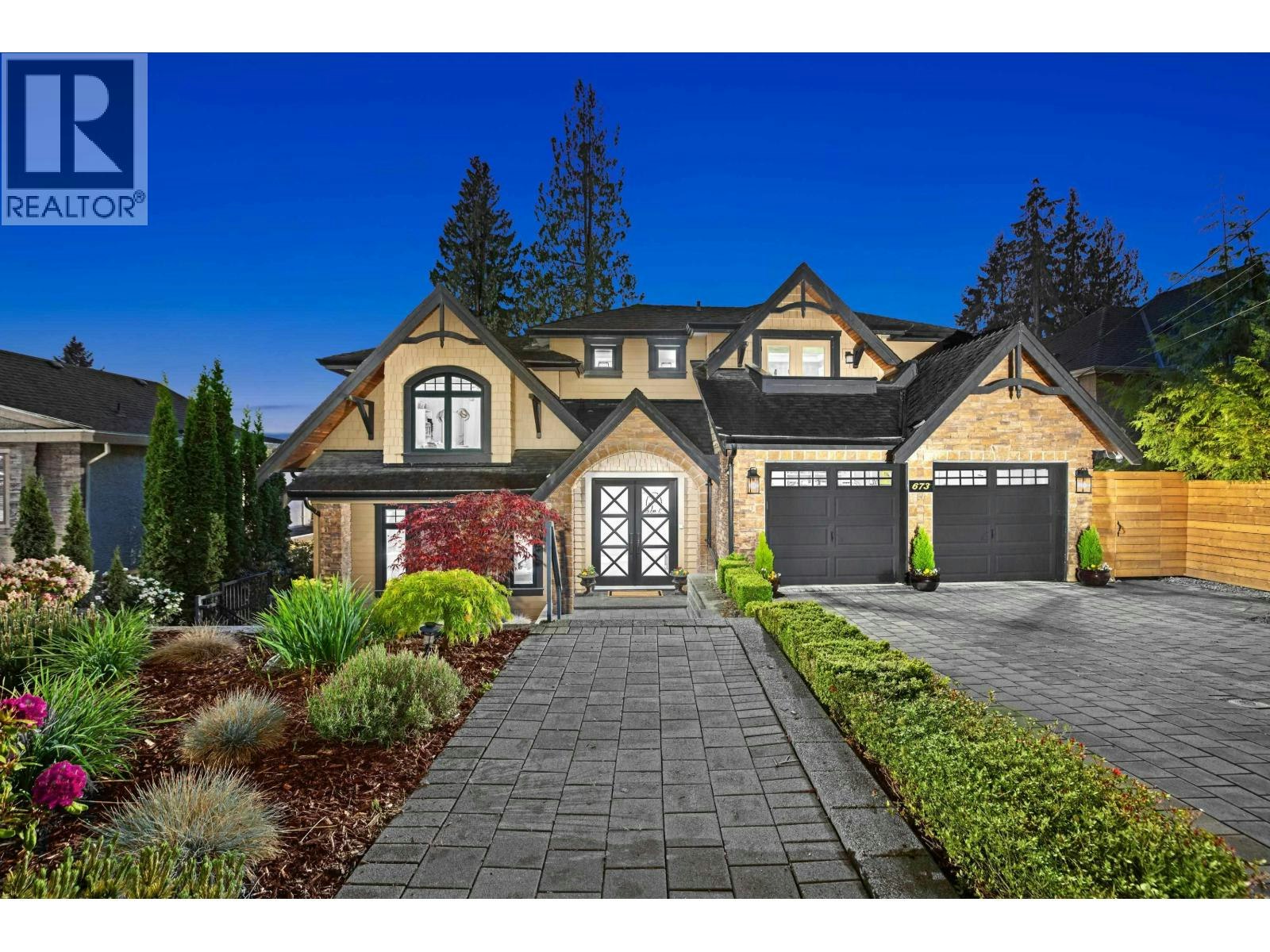 673 Sylvan Avenue, North Vancouver, BC, V7R 2E8